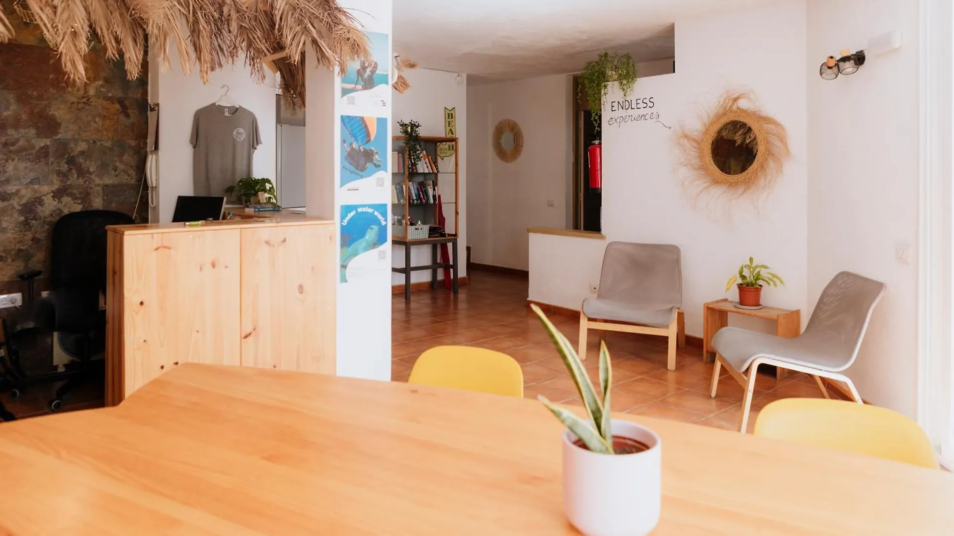 Endless Summer Hostel (Adults Only) Адехе