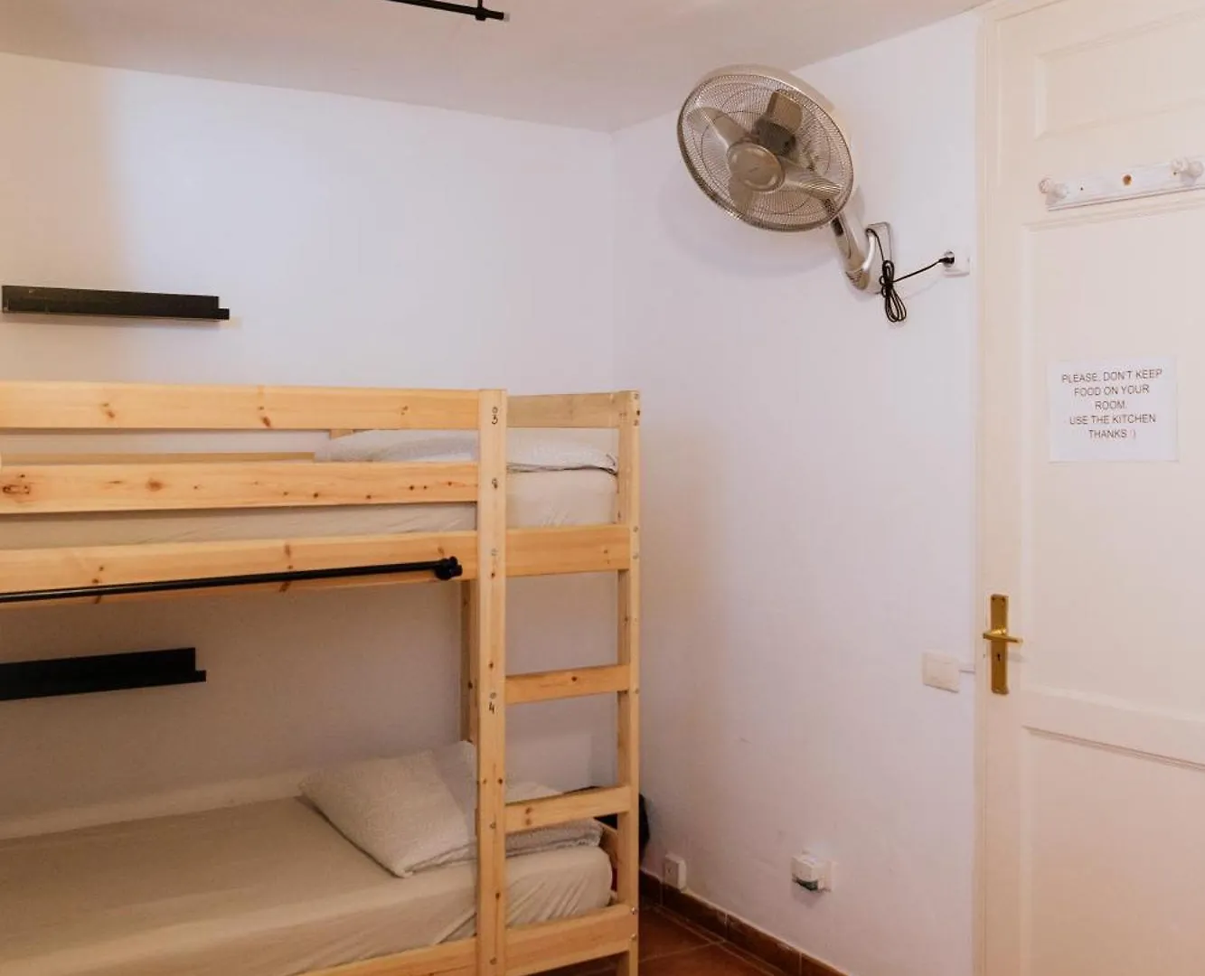 Endless Summer Hostel (Adults Only) Адехе 0*,  Испания