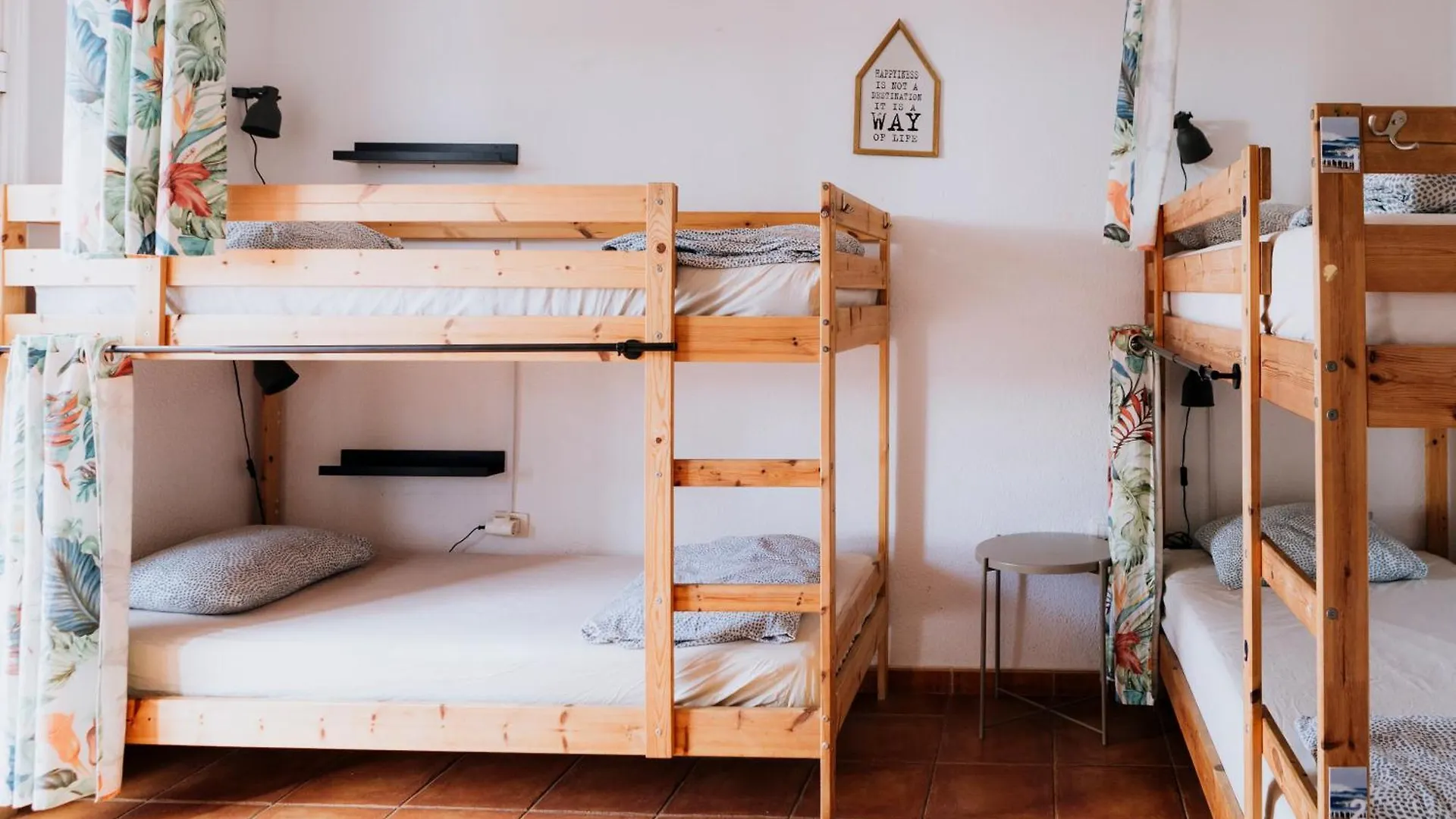 אדחה Endless Summer Hostel (Adults Only)